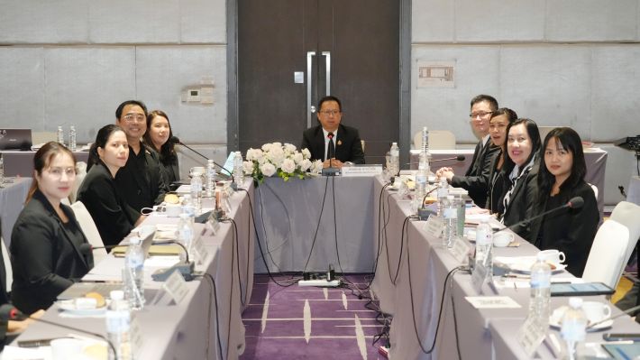 %E0%B8%9B%E0%B8%A3%E0%B8%B0%E0%B8%8A%E0%B8%B8%E0%B8%A1%E0%B8%9C%E0%B8%B9%E0%B9%89%E0%B9%80%E0%B8%8A%E0%B8%B5%E0%B9%88%E0%B8%A2%E0%B8%A7%E0%B8%8A%E0%B8%B2%E0%B8%8D_1